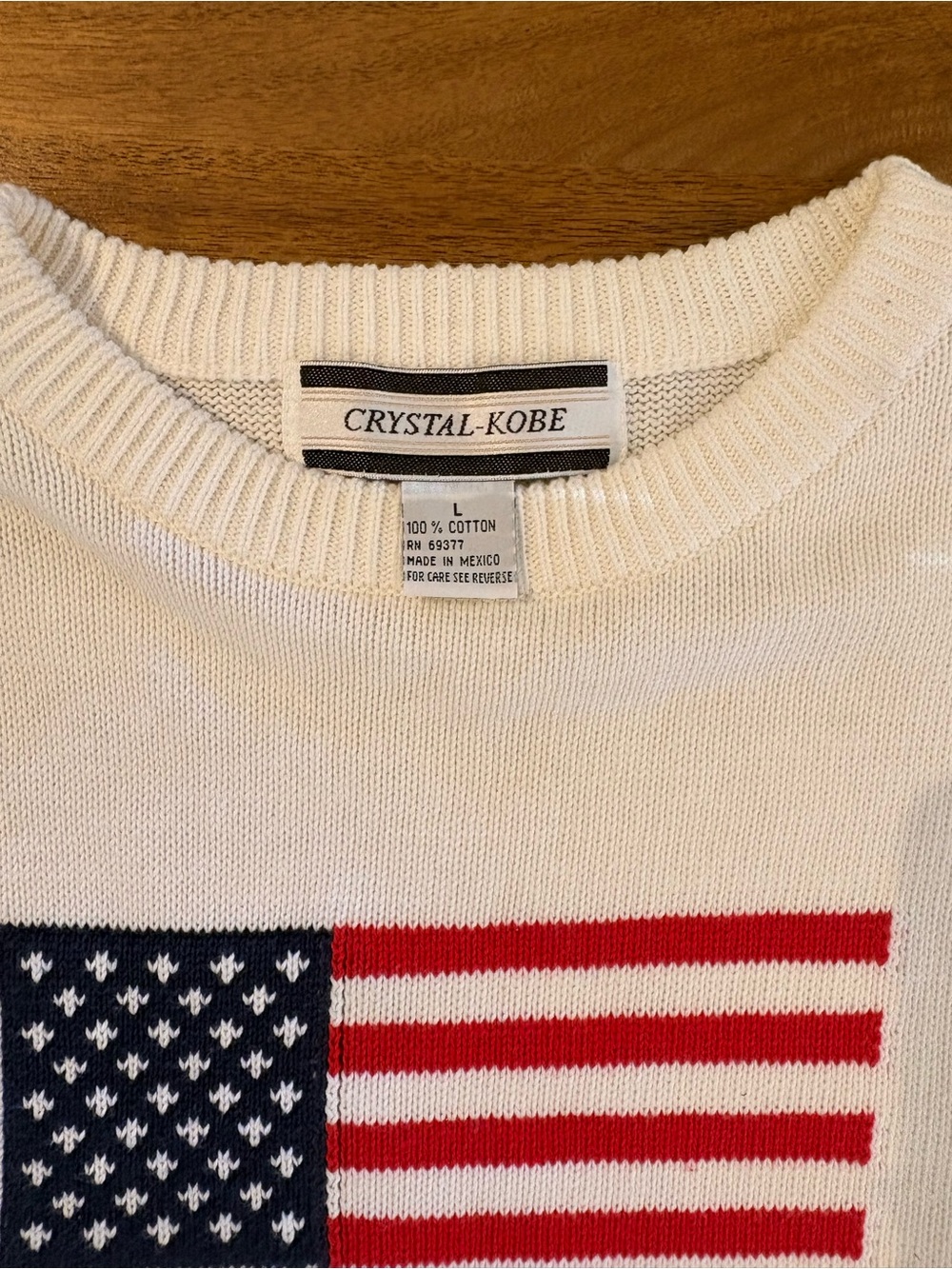 Women’s White Cotton American Flag Sweater crystal Kobe LARGE